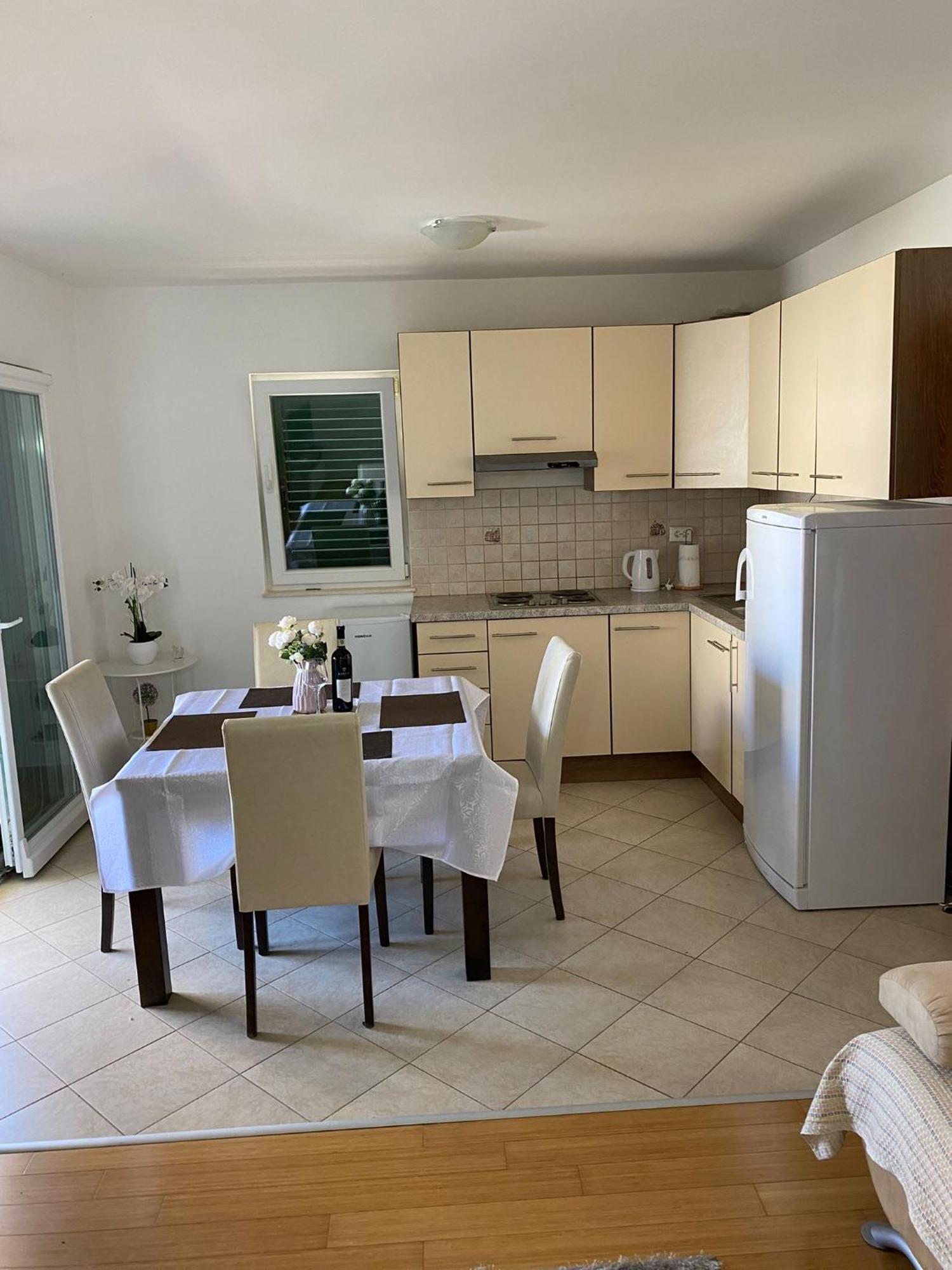 Apartman Emil Супетар Екстериор снимка