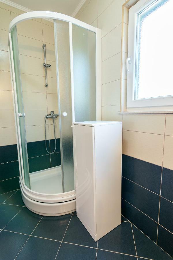 Apartman Emil Супетар Екстериор снимка